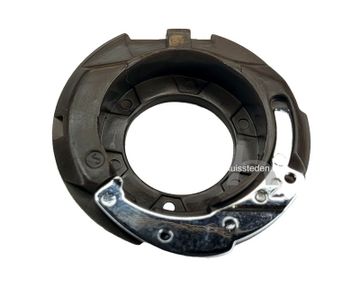 Singer bobbin case for spring bobbin